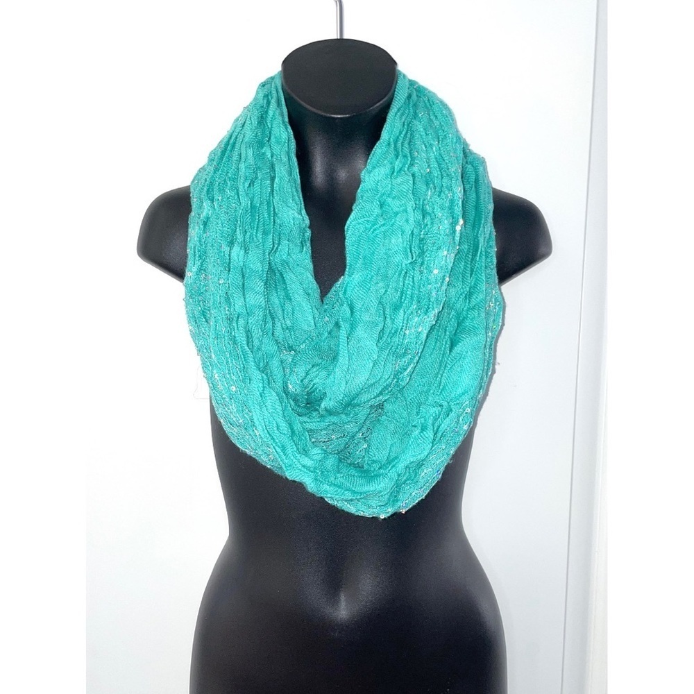 Vanity scarf